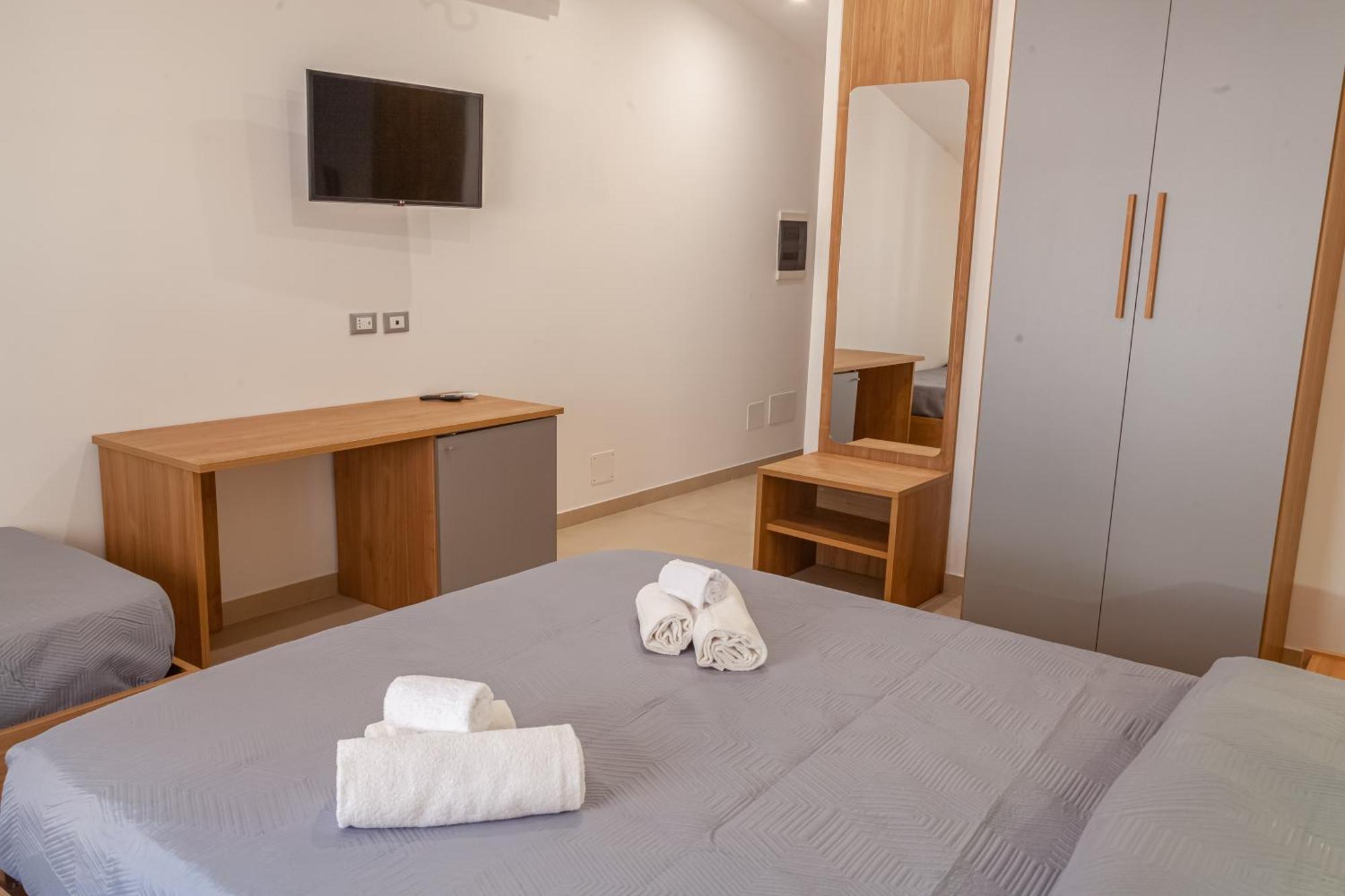 Isgro Rooms Marsala Exteriör bild