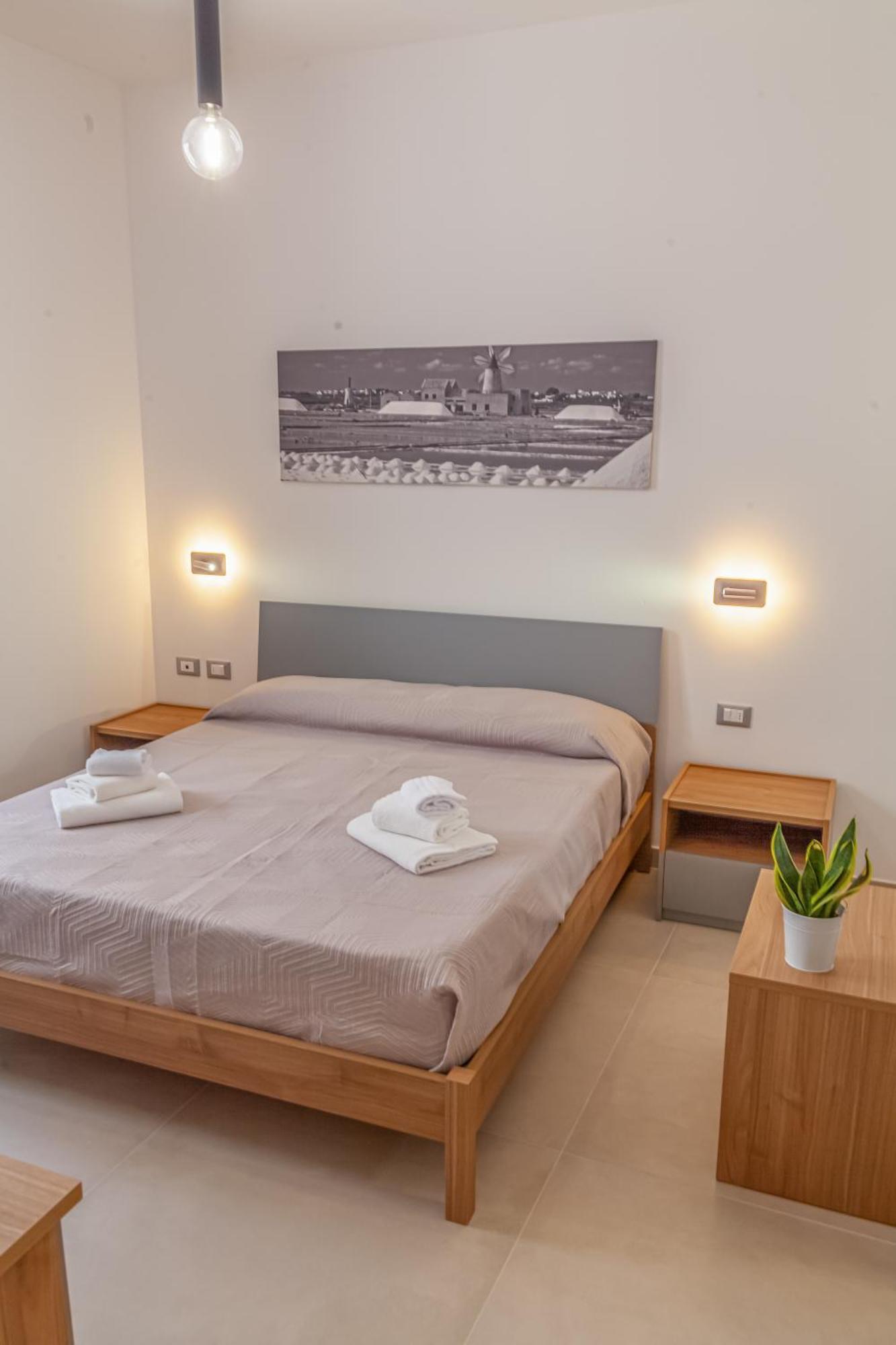 Isgro Rooms Marsala Exteriör bild